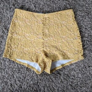 Floral high waisted shorts